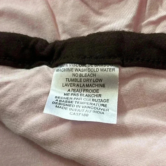 Beba Bean  - Viscose triangle cover/blanket nursing baby blanket - Picture 5 of 5